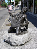 Jimi Hendrix Statue